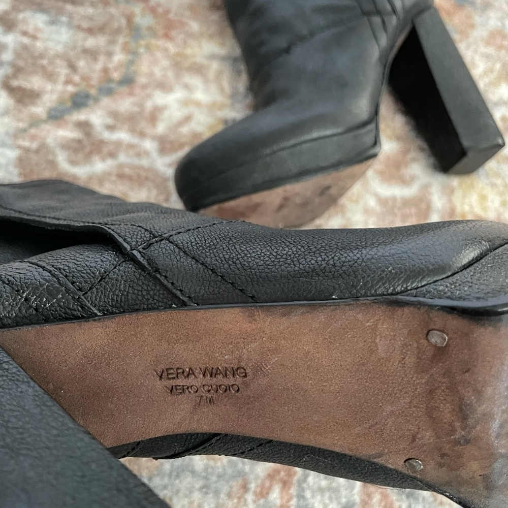 Vera Wang Marilyn Booties Black Leather EUC Size 7 - Picture 11 of 15